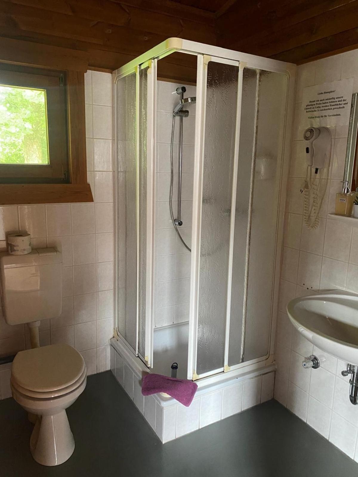 Abb Sportcenter Gaensefurth, Doppelzimmer Ohne Kueche, Standard Doppelzimmer Mit Kueche Hecklingen  Екстер'єр фото